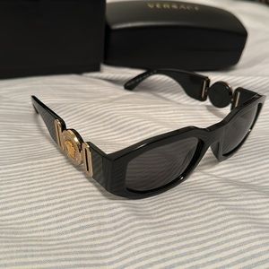 Versace Shades (Biggie Smalls)